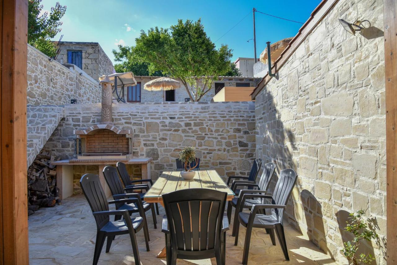 Island Oasis Poolside Paradise In Crete Agia Varvara  Zewnętrze zdjęcie